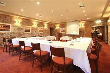 The Hermitage Motel - Accommodation Perth 18