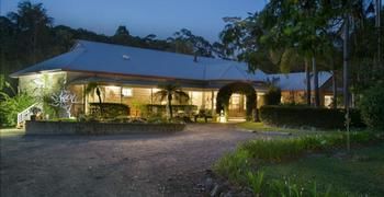 Noosa Valley Manor B&B Retreat - Accommodation Perth 0
