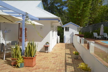 Ninderry Manor Luxury Retreat - Accommodation Perth 5