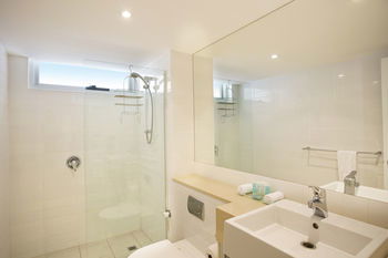 Maison Noosa Beachfront Resort - Accommodation Perth 21