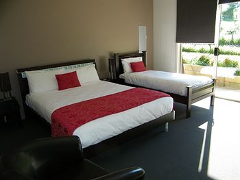 De'Vine Escape - Accommodation Perth 2