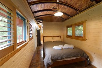 Glass House Mountains Ecolodge - Accommodation Perth 15