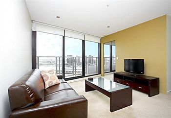 Astra Apartments - Docklands - Accommodation Perth 2