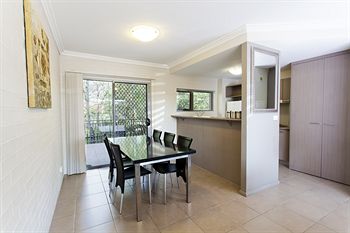Bluegum Apartments - Accommodation Perth 0