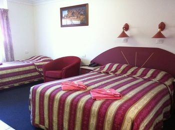 Homestead Motel - Accommodation Perth 7