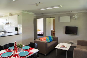 Western Sydney University Village Hawkesbury - Perth Resorts 7