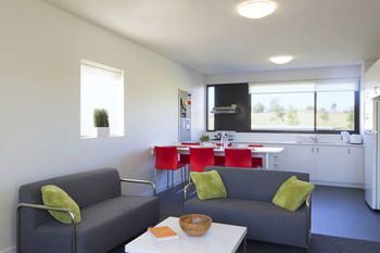 Western Sydney University Village-Campbelltown Campus - Accommodation Perth 3