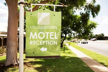 Macquarie Inn - Accommodation Perth 9