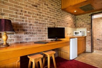 Macquarie Inn - Accommodation Perth 31