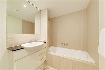 Wyndel Apartments - Apex - Accommodation Perth 3