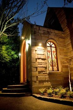 Elizabethan Lodge - Accommodation Perth 11