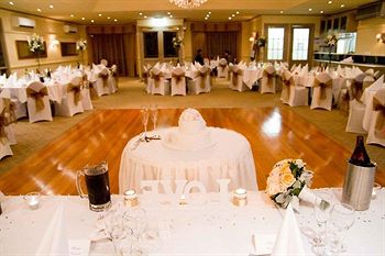 Elizabethan Lodge - Accommodation Perth 15