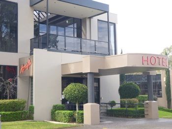 Dingley International Hotel - Accommodation Perth 4