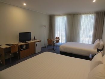 Dingley International Hotel - Accommodation Perth 5