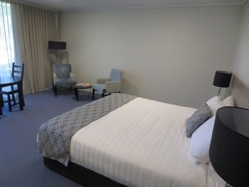 Dingley International Hotel - Accommodation Perth 17