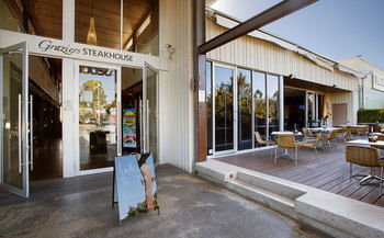 Villa Noosa Hotel - Accommodation Perth 5