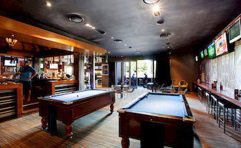 Villa Noosa Hotel - Accommodation Perth 12