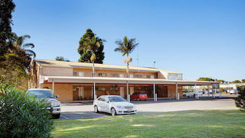 Villa Noosa Hotel - Accommodation Perth 17