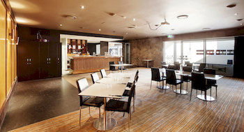 Villa Noosa Hotel - Accommodation Perth 25