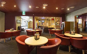 Brown Jug Inn Hotel - Accommodation Perth 10