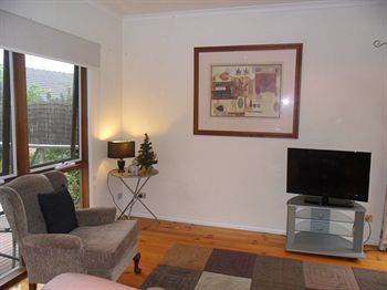 Australian Home Away @ Wonga Park Brushy Creek - Accommodation Perth 17