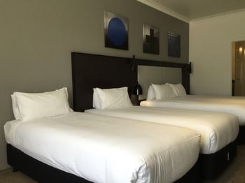 Quality Hotel CKS Sydney Airport - Perth Resorts 12