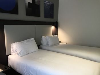 Quality Hotel CKS Sydney Airport - Perth Resorts 14