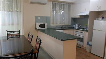 Australian Home Away @ Box Hill 21 - Accommodation Perth 4