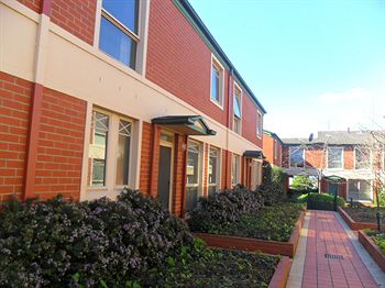 Australian Home Away @ Box Hill 32 - Accommodation Perth 9