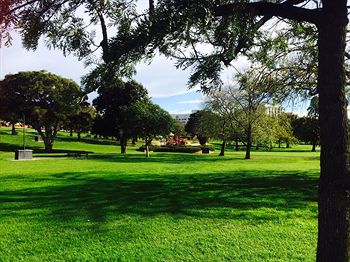Australian Home Away @ Box Hill 32 - Accommodation Perth 14