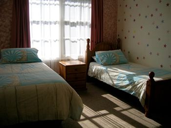 Australian Home Away @ Doncaster Grange Park - Accommodation Perth 2