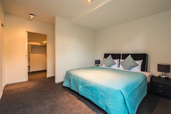 Orange Serviced Apartment - Accommodation Perth 3