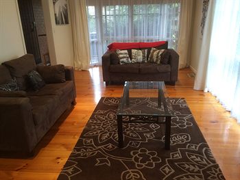 Australian Home Away Doncaster Elgar 2 - Accommodation Perth 15