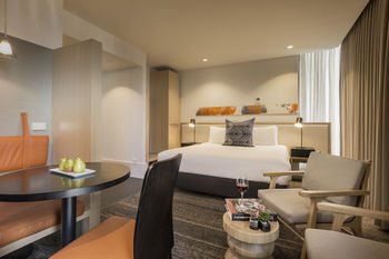 Brady Hotels - Accommodation Perth 28