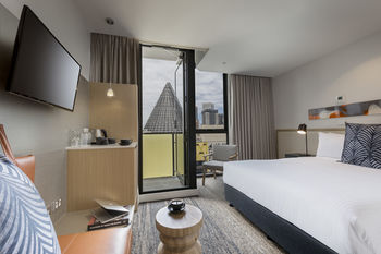 Brady Hotels - Accommodation Perth 29