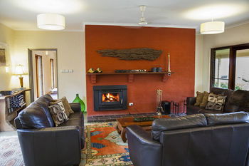 Burncroft Guest House - Accommodation Perth 11