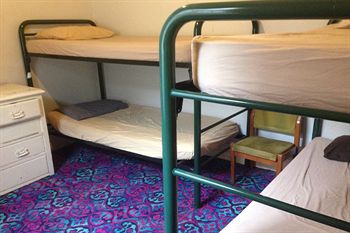Oslo Hotel - Hostel - Accommodation Perth 3