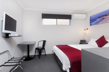 Merewether Motel - Accommodation Perth 10
