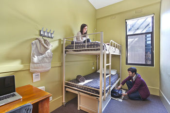 Melbourne Central YHA - Hostel - Accommodation Perth 3