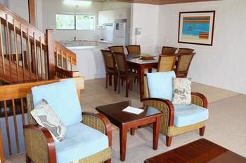 Palm Court Noosa - Accommodation Perth 14