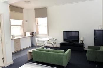 Yarra House Campus Summer Stays - Accommodation Perth 1