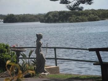 Black Swan Waterfront Motel - Accommodation Perth 3