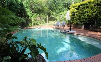 Sunshine Valley Cottages - Accommodation Perth 16