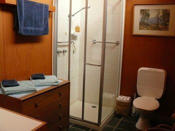 The Burrow At Wombat Bend - Accommodation Perth 15
