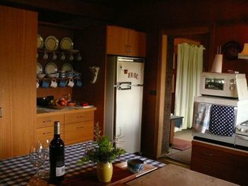 The Burrow At Wombat Bend - Accommodation Perth 25