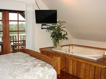 Clarence River Bed & Breakfast - Accommodation Perth 5