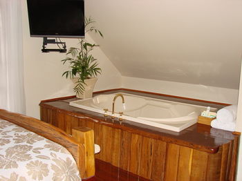 Clarence River Bed & Breakfast - Accommodation Perth 18