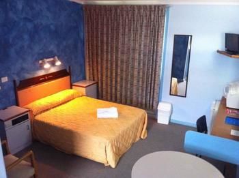 Bushmans Retreat Motor Inn - Accommodation Perth 5