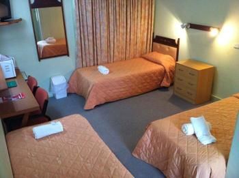 Bushmans Retreat Motor Inn - Accommodation Perth 6