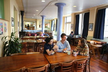 Blue Mountains YHA - Hostel - Accommodation Perth 6